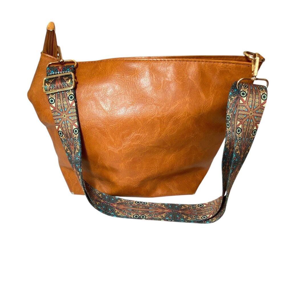 Caitina Vegan Leather Hobo Trendy Crossbody Shoulder Bag w/ adjustable straps